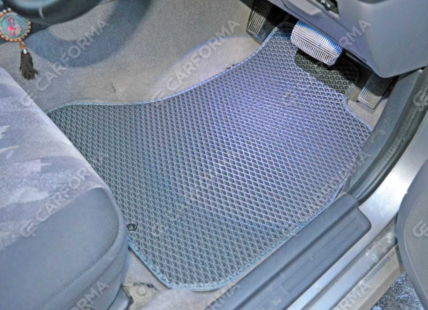 Коврики на Nissan Skyline (R34) 1998&nbsp;-&nbsp;2001 в Хабаровске