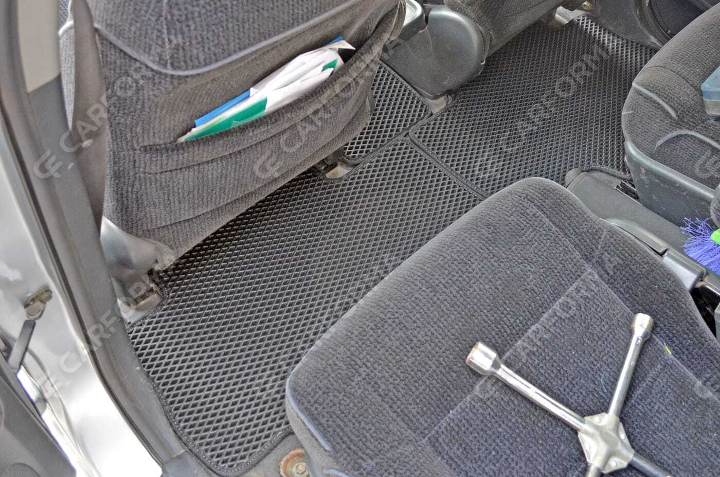 Коврики на Honda Odyssey II 1998&nbsp;-&nbsp;2004 в Хабаровске