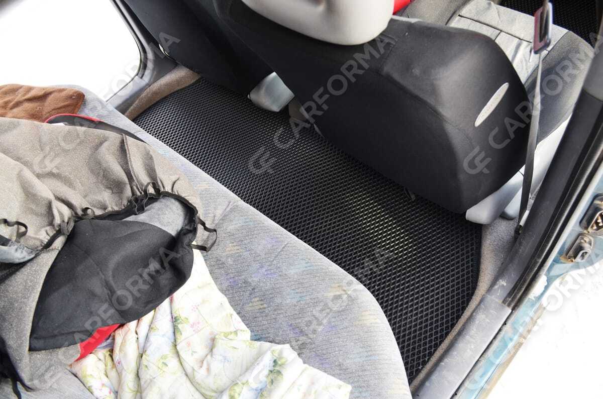 Ворсовые коврики на Toyota Raum I 1997&nbsp;-&nbsp;2003 в Хабаровске