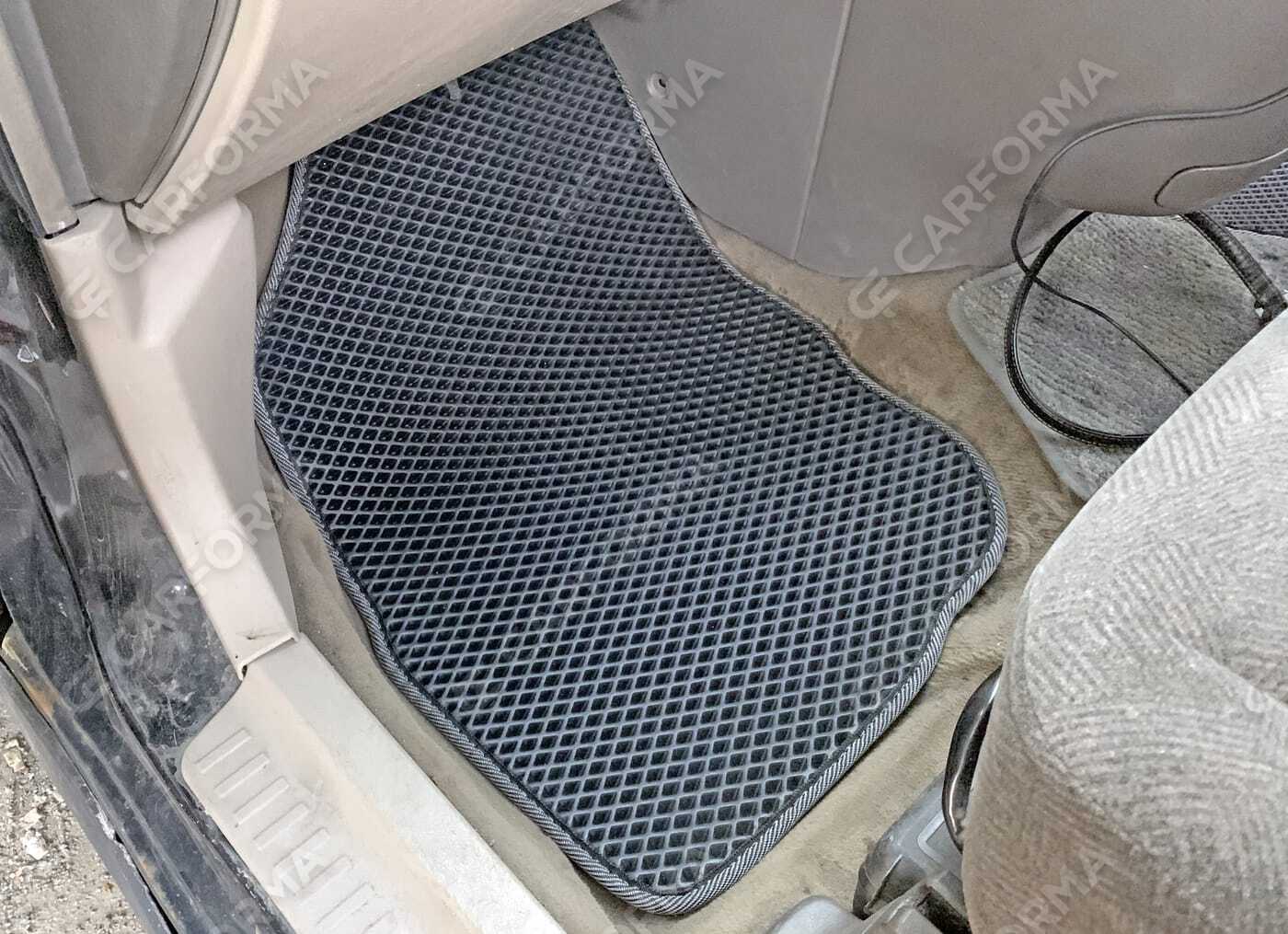 Коврики на Mitsubishi Chariot Grandis 1997&nbsp;-&nbsp;2003 в Хабаровске