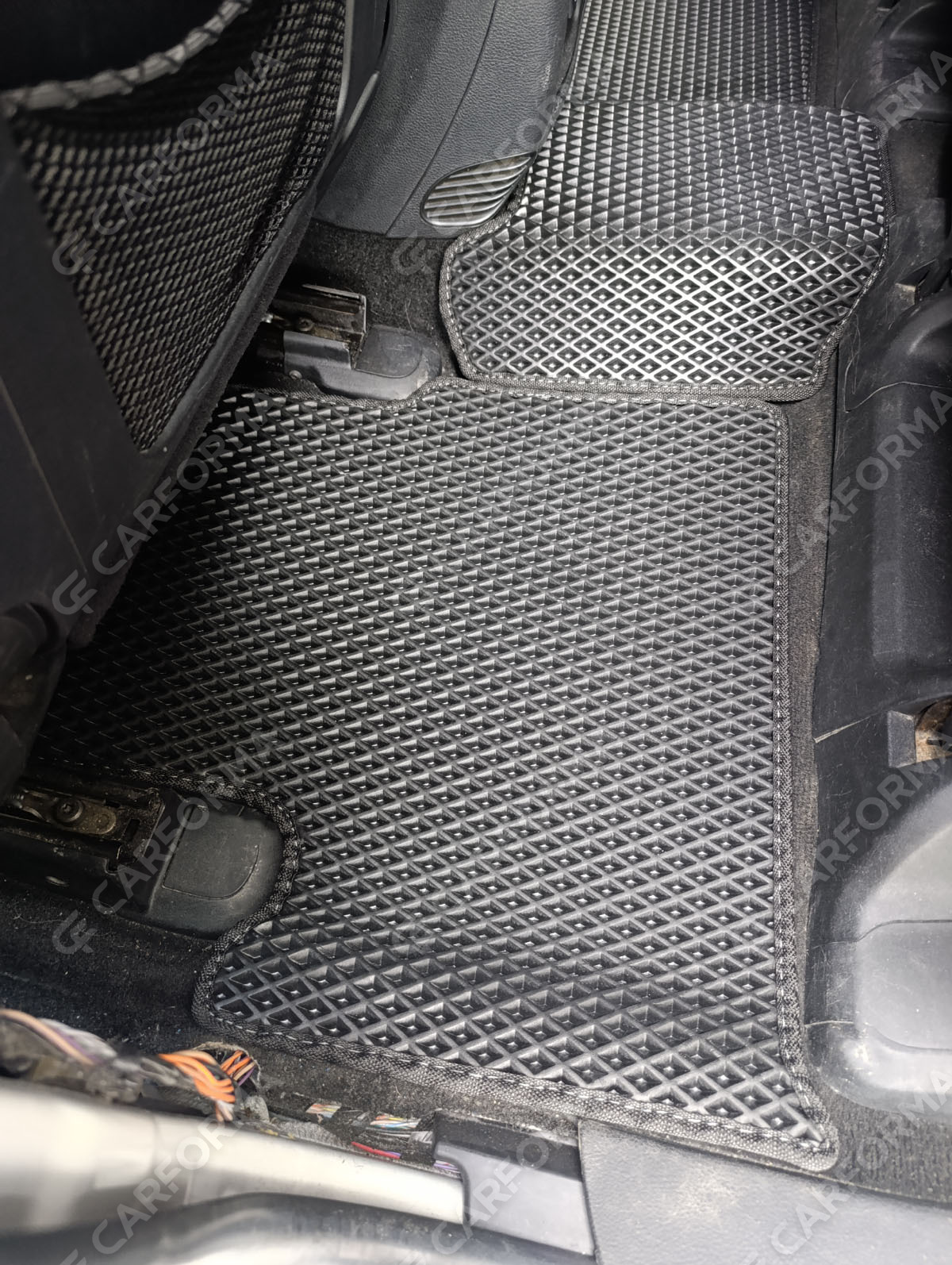 Коврики на Jeep Grand Cherokee (WK2) 2010&nbsp;-&nbsp;2022 в Хабаровске