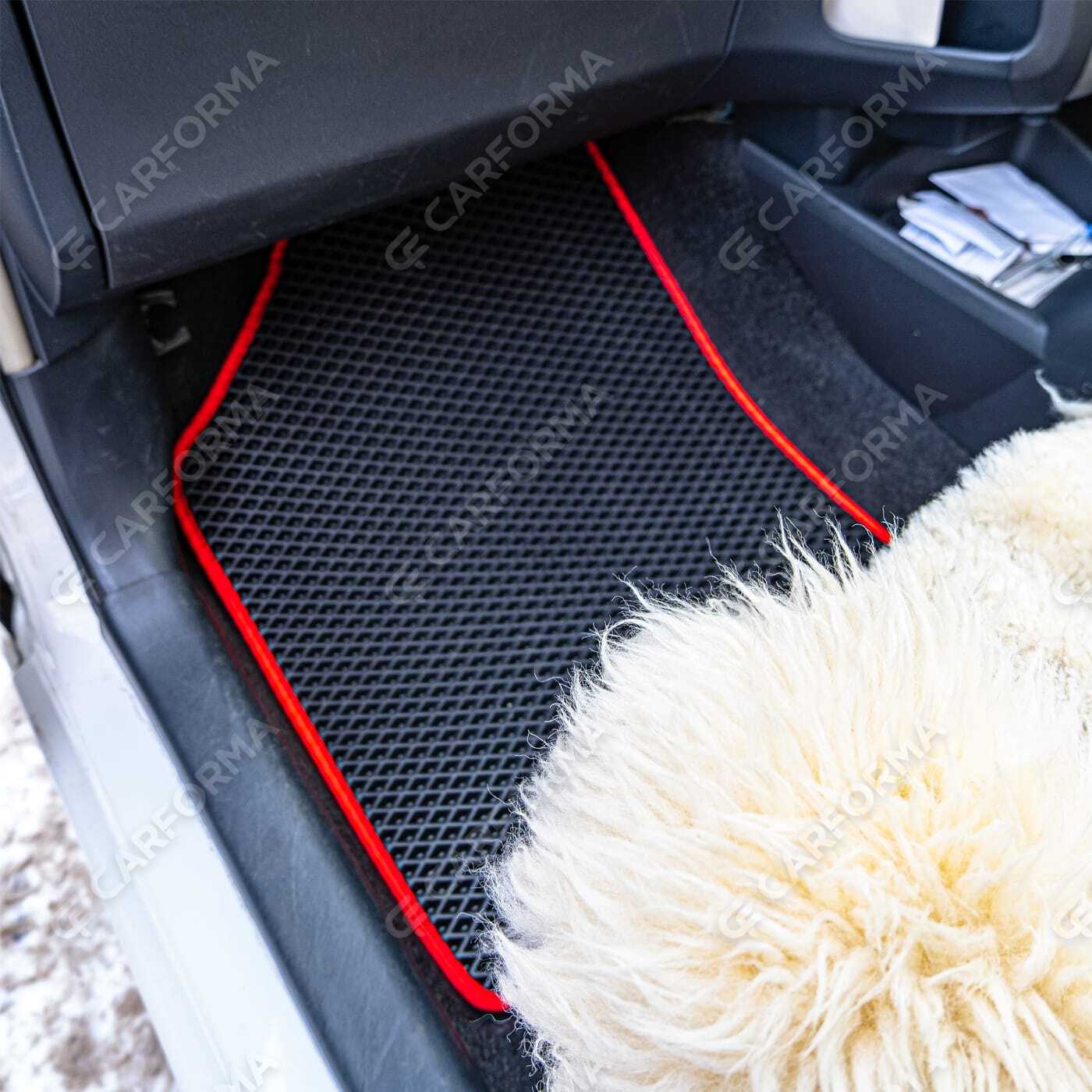 Ворсовые коврики на Toyota Vitz II 2005&nbsp;-&nbsp;2010 в Хабаровске