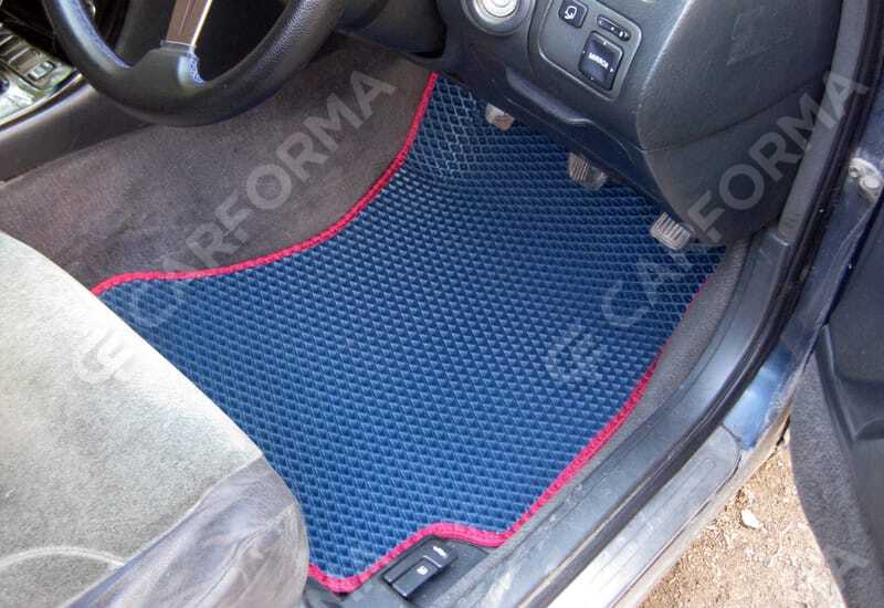 Коврики на Toyota Mark II (90) 1992&nbsp;-&nbsp;1996 в Хабаровске