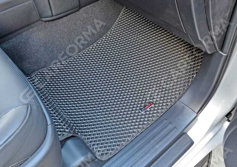 Ворсовые коврики на Toyota Land Cruiser Prado 150 2009&nbsp;-&nbsp;2023 в Хабаровске