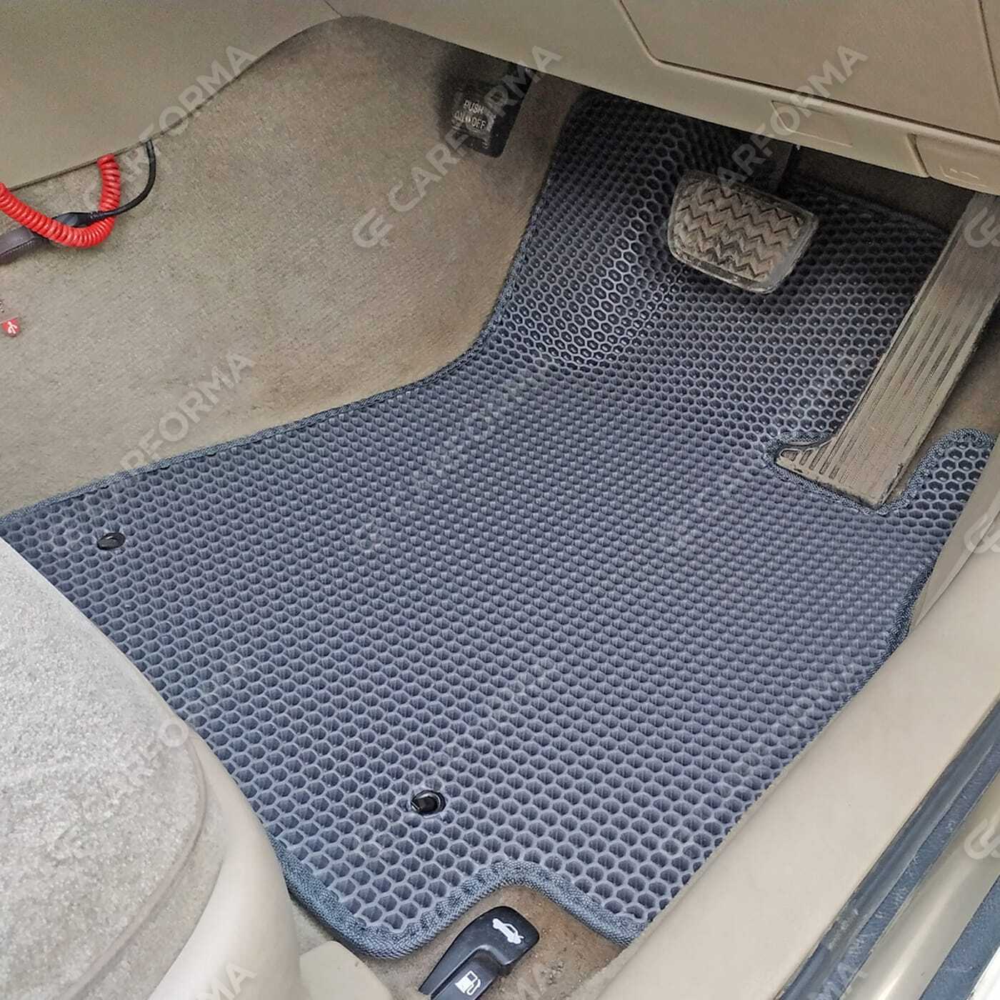 Коврики на Toyota Mark II Wagon Blit 2002&nbsp;-&nbsp;2007 в Хабаровске