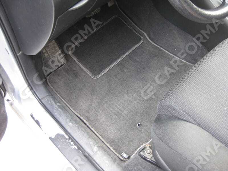 Коврики на Toyota Corolla (E12) 2000&nbsp;-&nbsp;2007 в Хабаровске