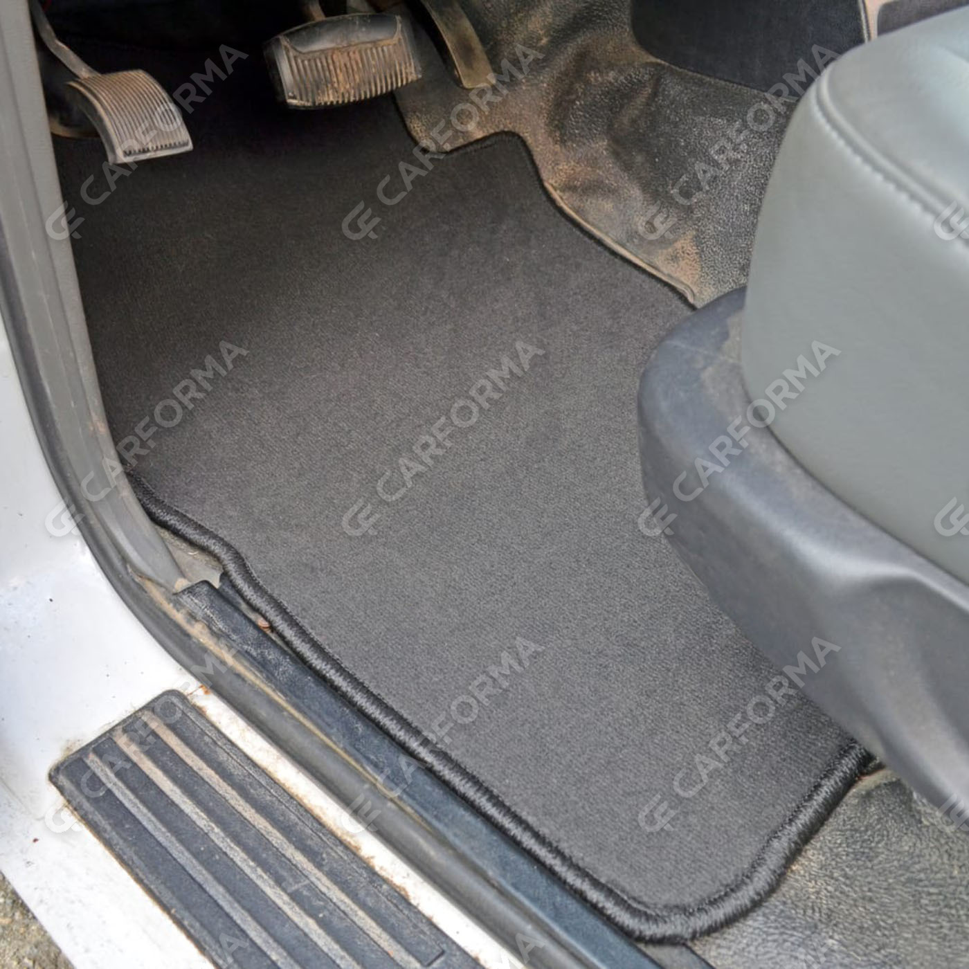 Ворсовые коврики на Ford Ranger NA III 1997&nbsp;-&nbsp;2012 в Хабаровске