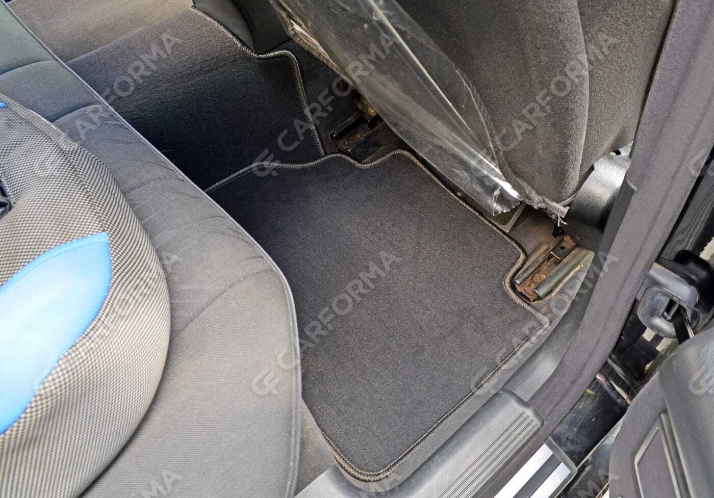 Ворсовые коврики на Mercedes E (W210) 1995&nbsp;-&nbsp;2002 в Хабаровске