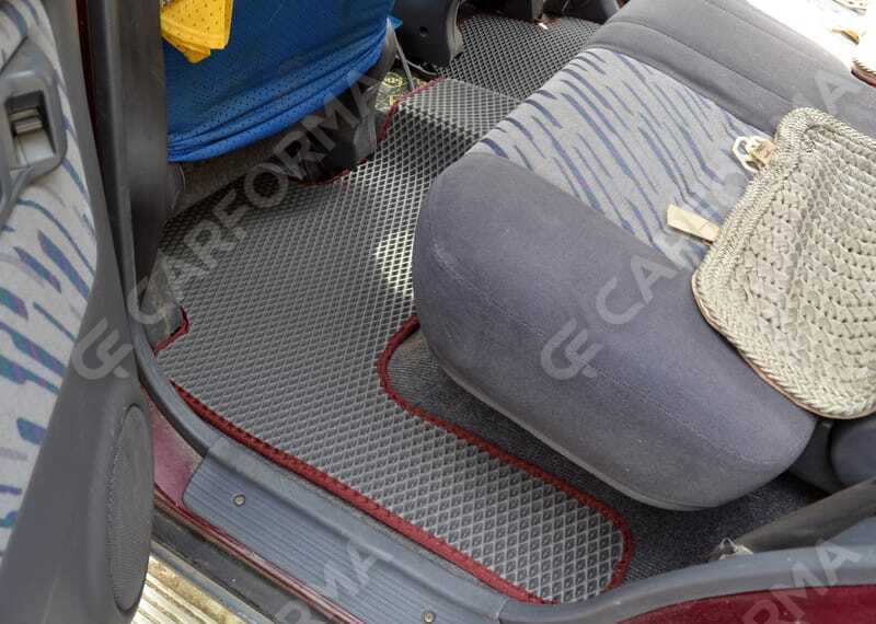 Ворсовые коврики на Toyota Land Cruiser Prado 90 1996&nbsp;-&nbsp;2002 в Хабаровске