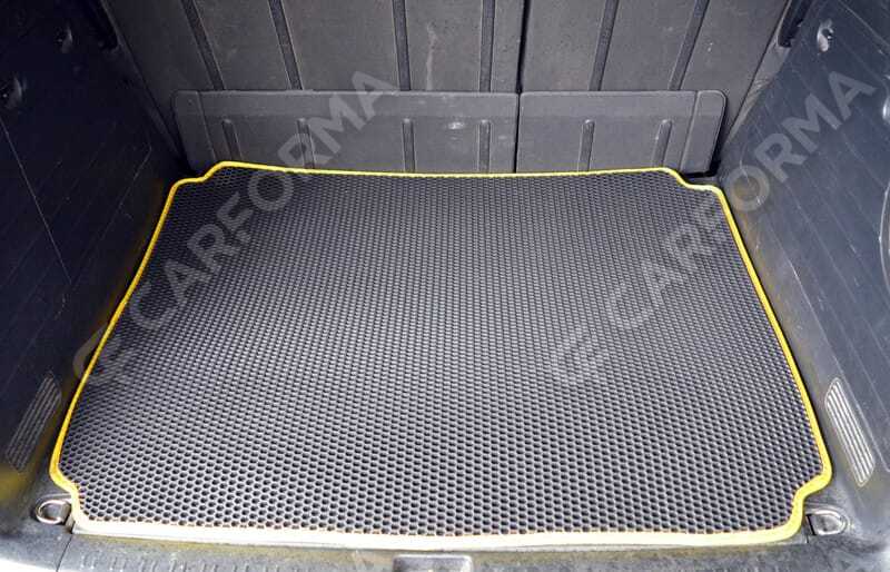 Коврики на Honda Mobilio Spike 2002&nbsp;-&nbsp;2008 в Хабаровске