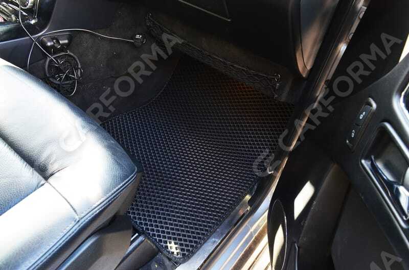 Ворсовые коврики на Mercedes G (W463) рестайлинг 2001&nbsp;-&nbsp;2018 в Хабаровске