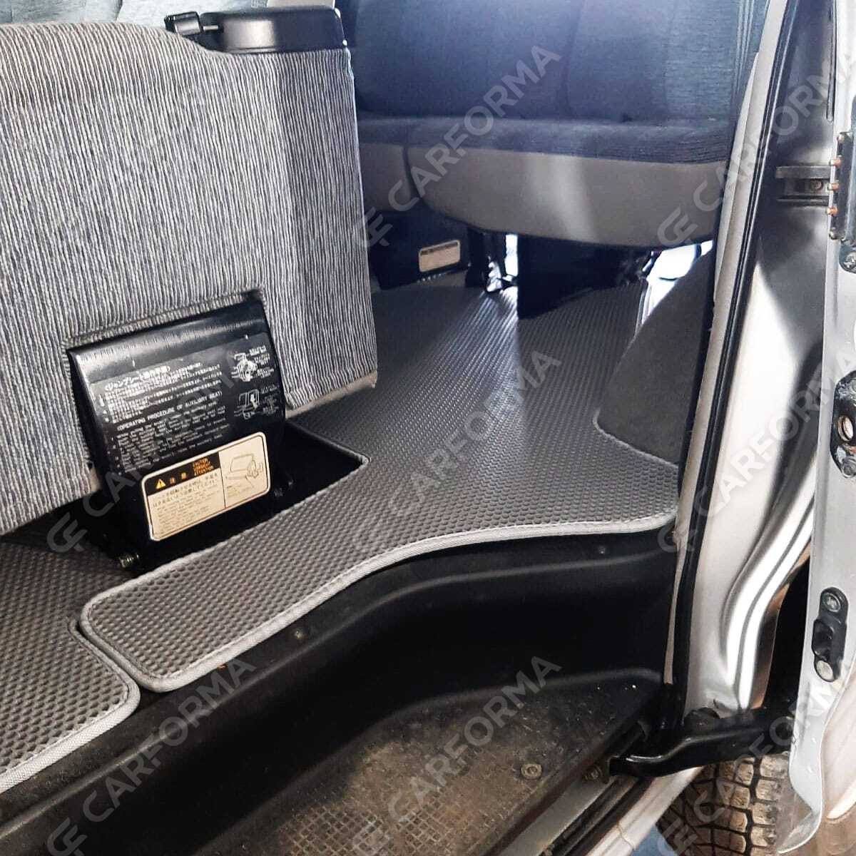 Ворсовые коврики на Mitsubishi Delica 4 1994&nbsp;-&nbsp;2007 в Хабаровске