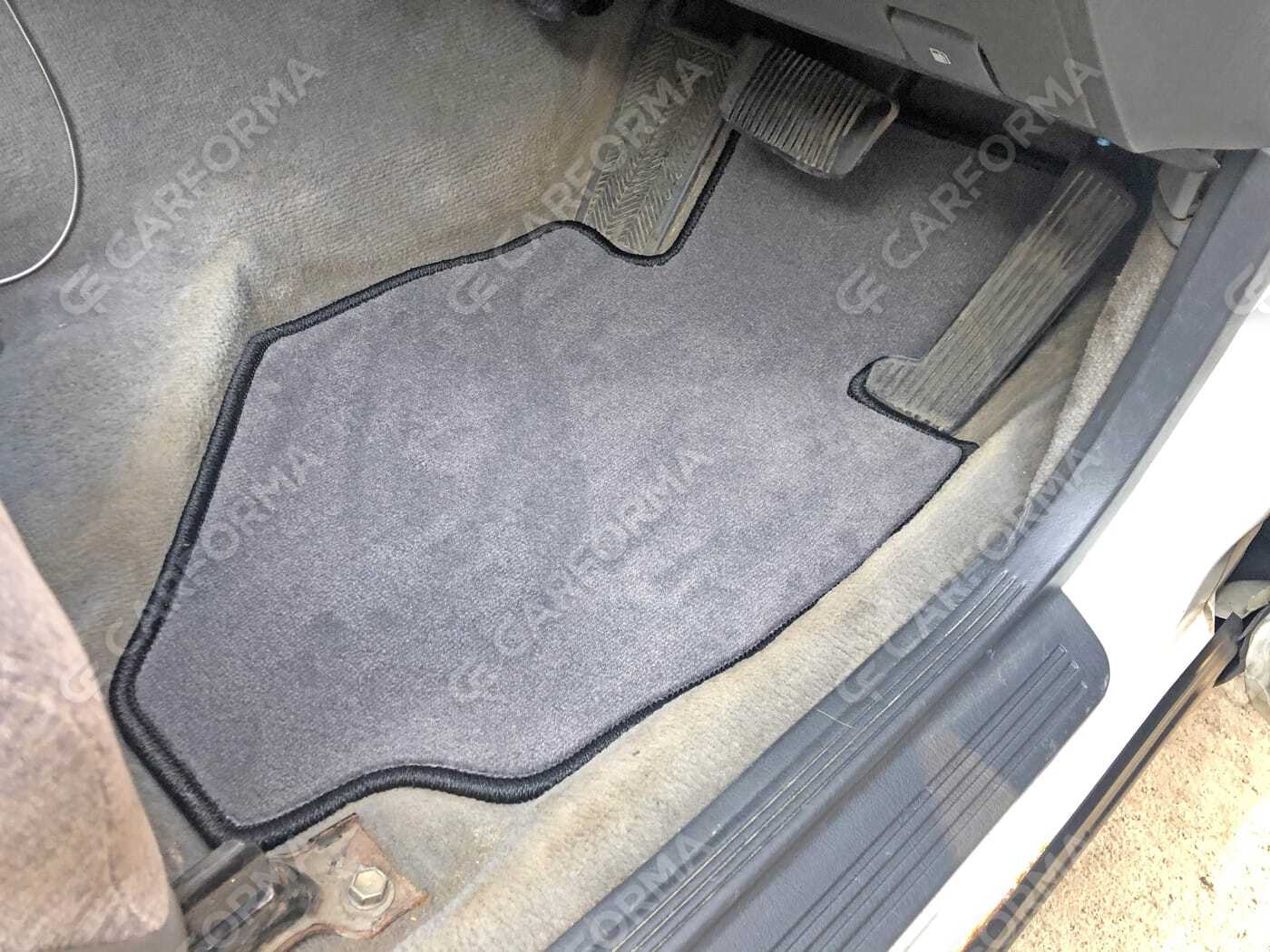 Коврики на Toyota Crown (S140) 1991&nbsp;-&nbsp;1995 в Хабаровске