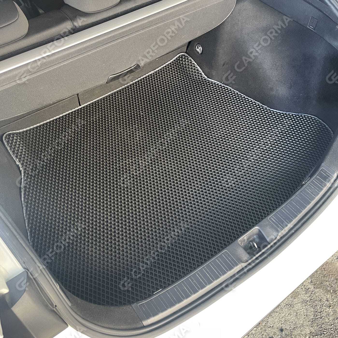 Коврики на Toyota Prius (50) 2015&nbsp;-&nbsp;2023 в Хабаровске