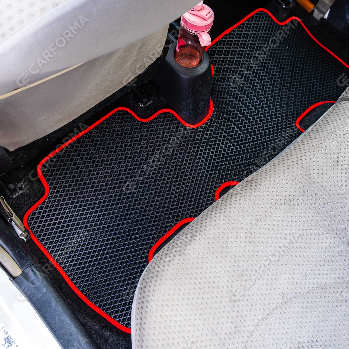 Ворсовые коврики на Toyota Vitz II 2005&nbsp;-&nbsp;2010 в Хабаровске