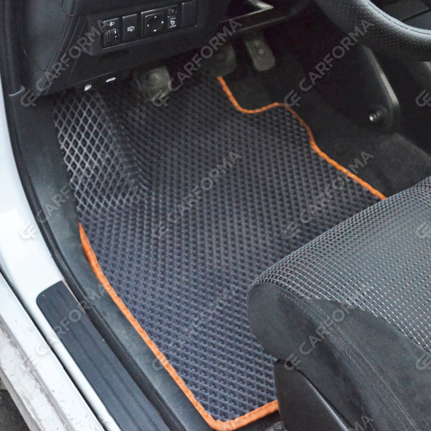 EVA коврики на Nissan Tiida (C11) 2004&nbsp;-&nbsp;2014 в Хабаровске