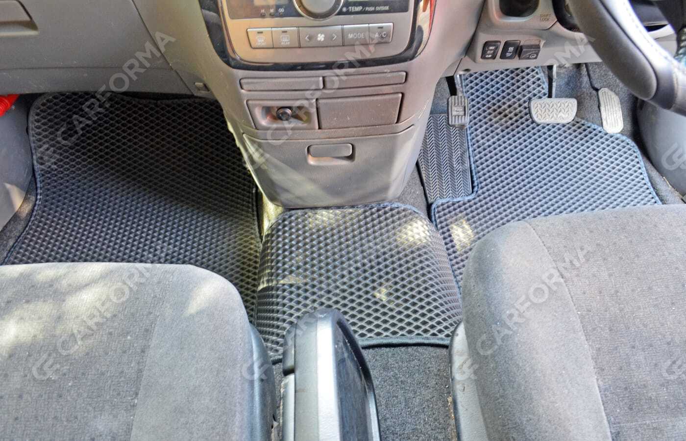 Ворсовые коврики на Toyota Ipsum II 2001&nbsp;-&nbsp;2009 в Хабаровске