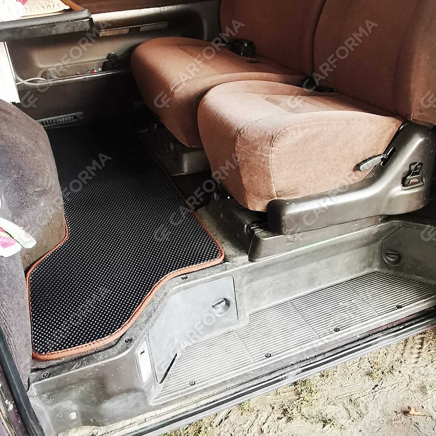 EVA коврики на Toyota Hiace (H100) 1989&nbsp;-&nbsp;2005 в Хабаровске