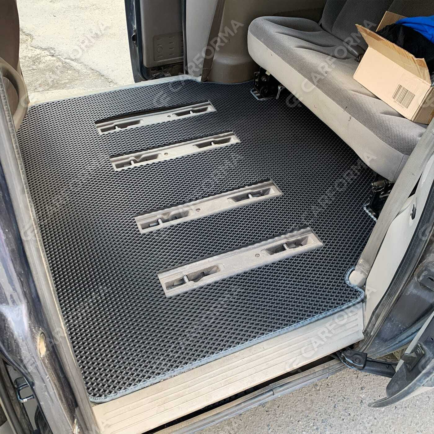 EVA коврики на Dodge Caravan (RG) 2000&nbsp;-&nbsp;2007 в Хабаровске