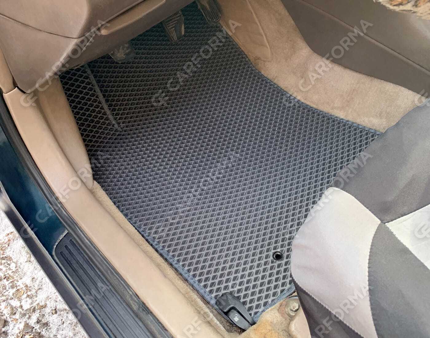 Коврики на Toyota Camry (XV20) 1996&nbsp;-&nbsp;2001 в Хабаровске