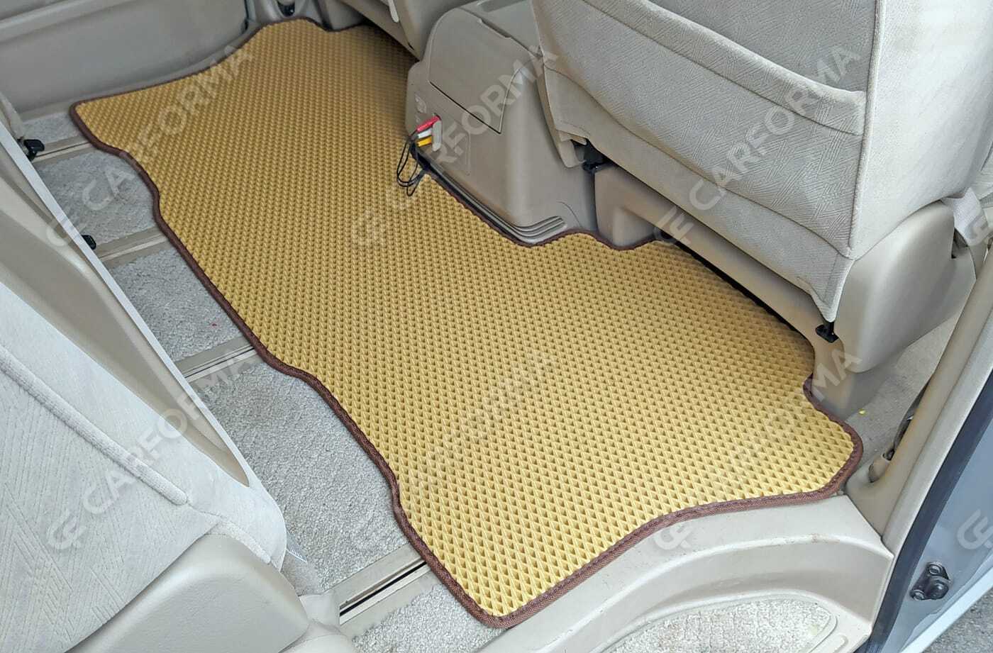 EVA коврики на Toyota Alphard (H10) 2002&nbsp;-&nbsp;2008 в Хабаровске