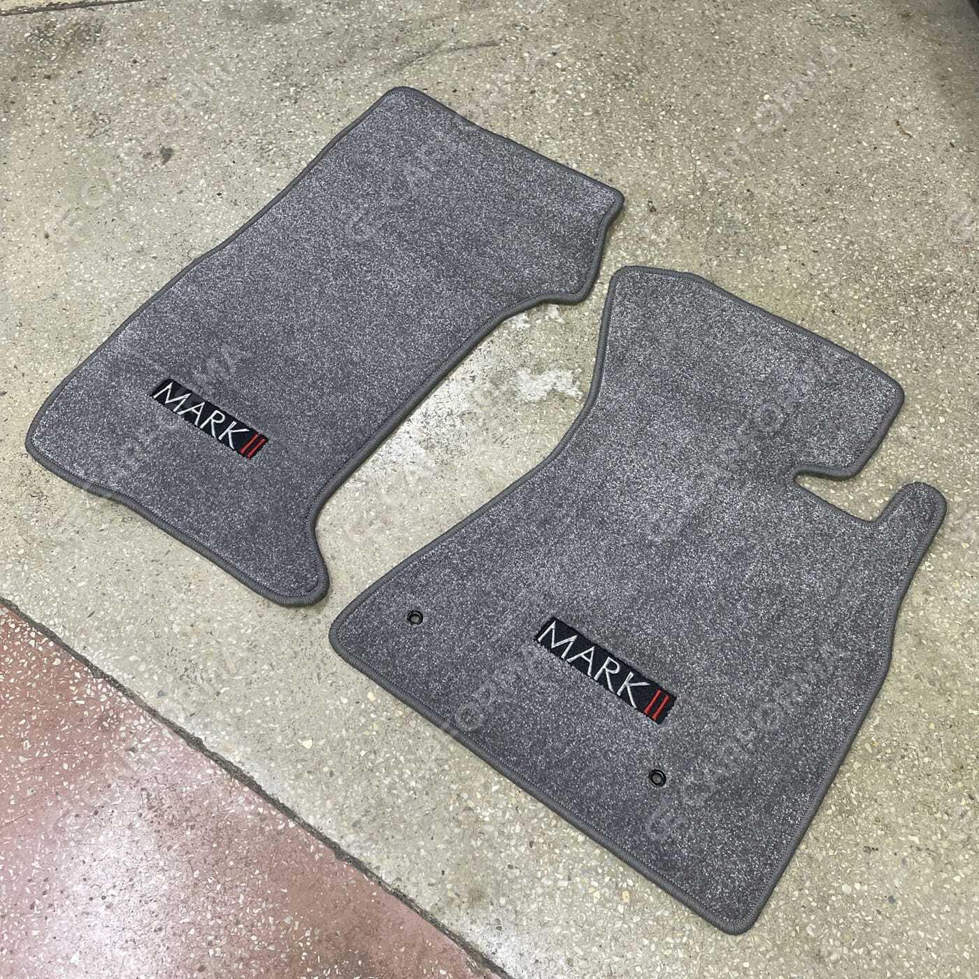 Коврики на Toyota Mark II (110) 2000&nbsp;-&nbsp;2004 в Хабаровске