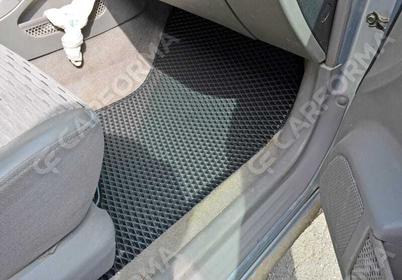 Ворсовые коврики на Subaru Forester II 2002&nbsp;-&nbsp;2008 в Хабаровске