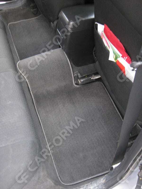 Коврики на Toyota Corolla (E12) 2000&nbsp;-&nbsp;2007 в Хабаровске