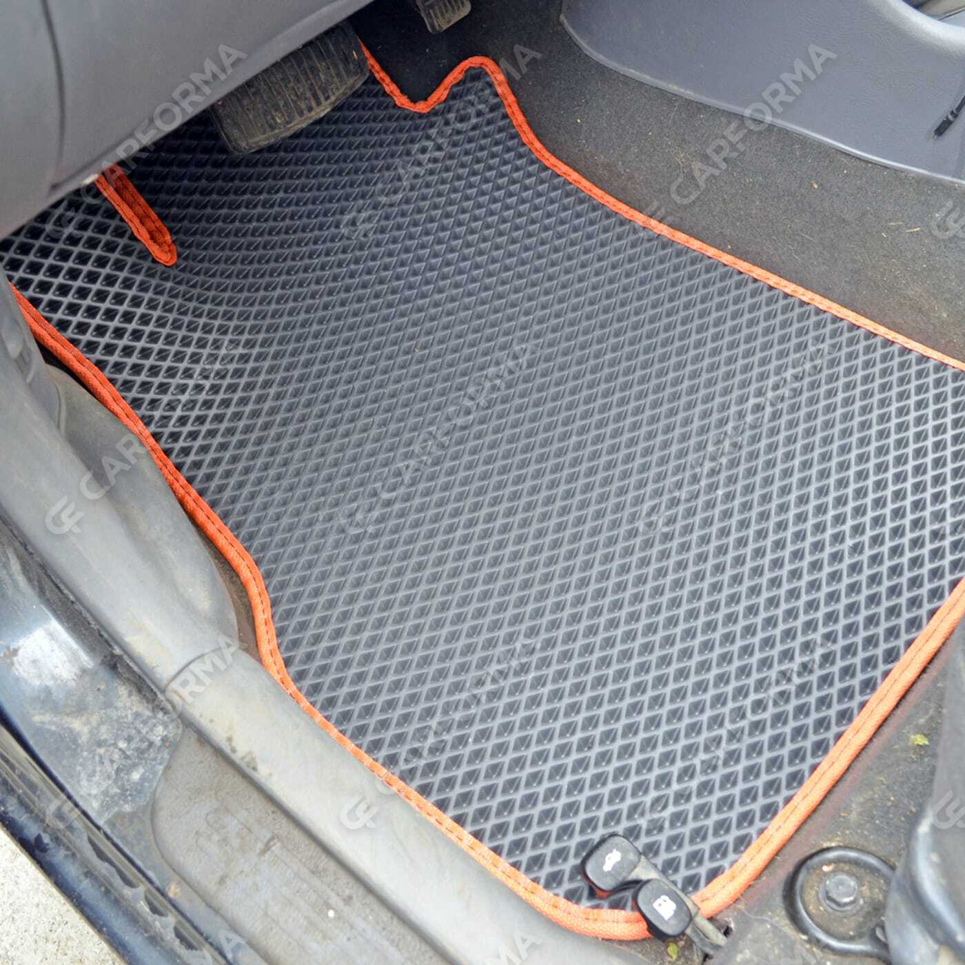 Ворсовые коврики на Hyundai Accent 1999&nbsp;-&nbsp;2012 в Хабаровске