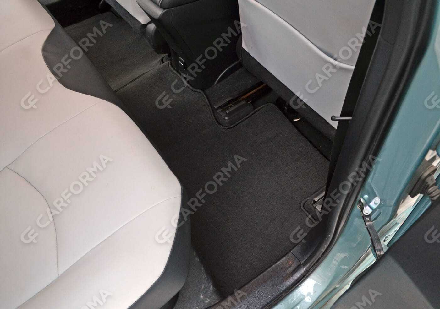 Коврики на Toyota Prius (50) 2015&nbsp;-&nbsp;2023 в Хабаровске