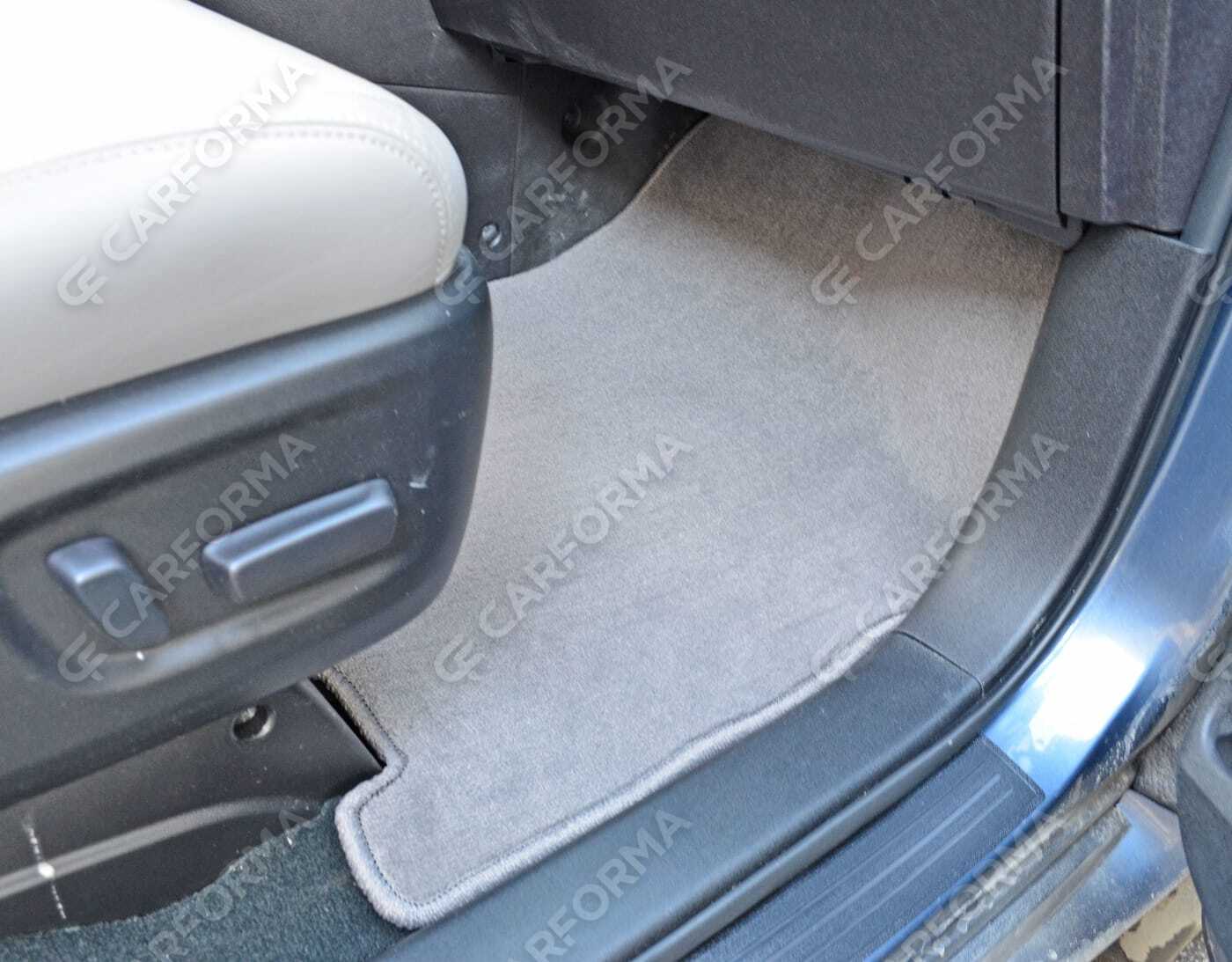 Коврики на Toyota Sienna III 2010&nbsp;-&nbsp;2020 в Хабаровске