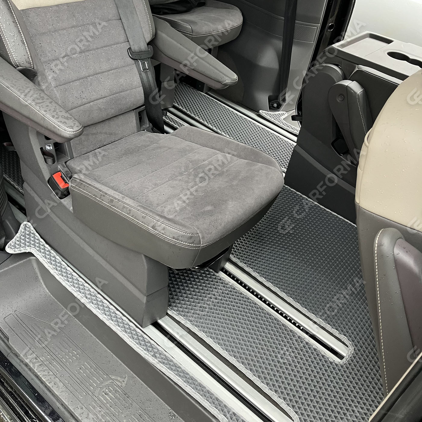 Ворсовые коврики на Volkswagen Multivan (T7) 2021&nbsp;-&nbsp;2026 в Хабаровске