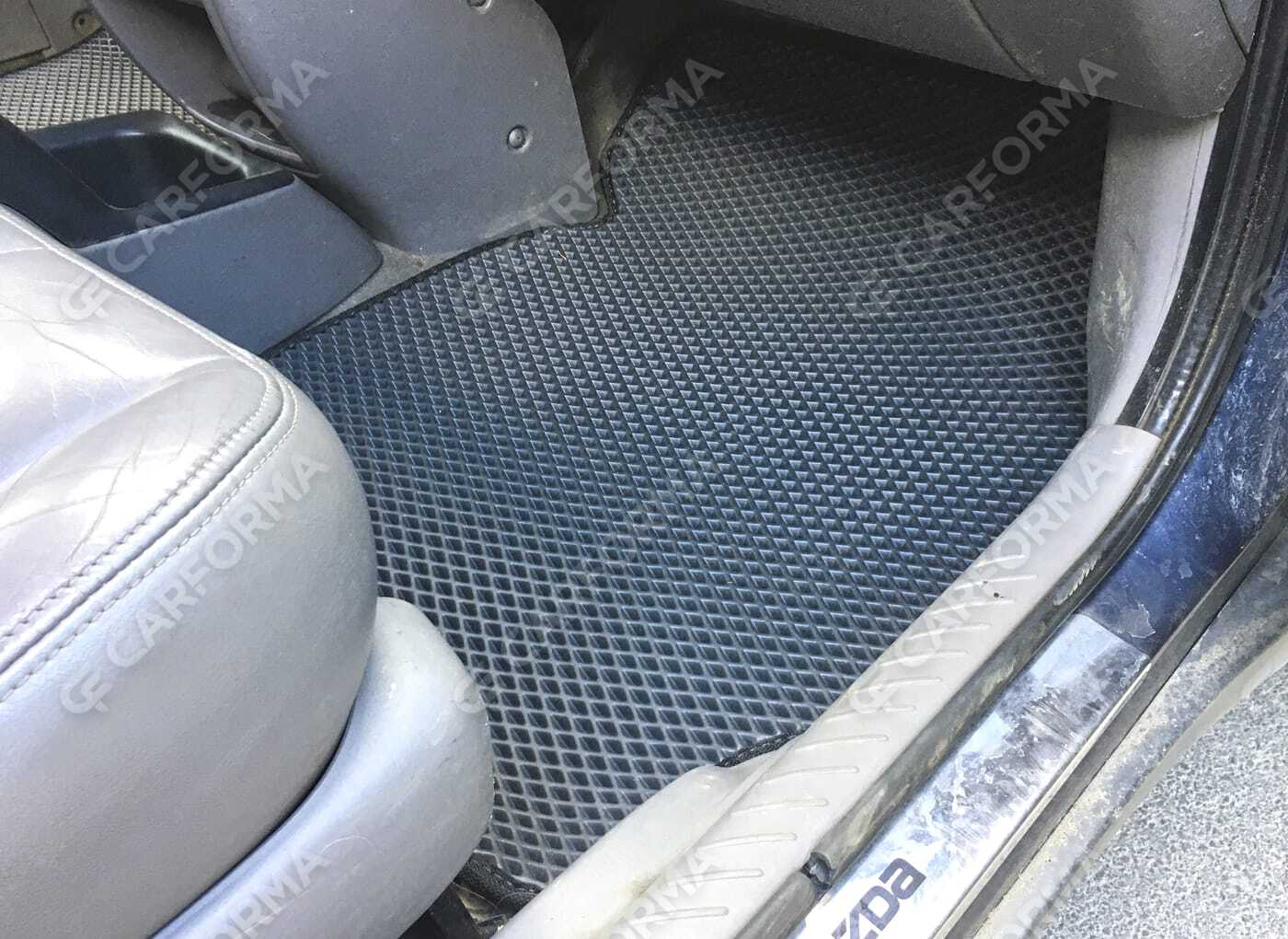 Коврики на Mazda Tribute 2000&nbsp;-&nbsp;2007 в Хабаровске