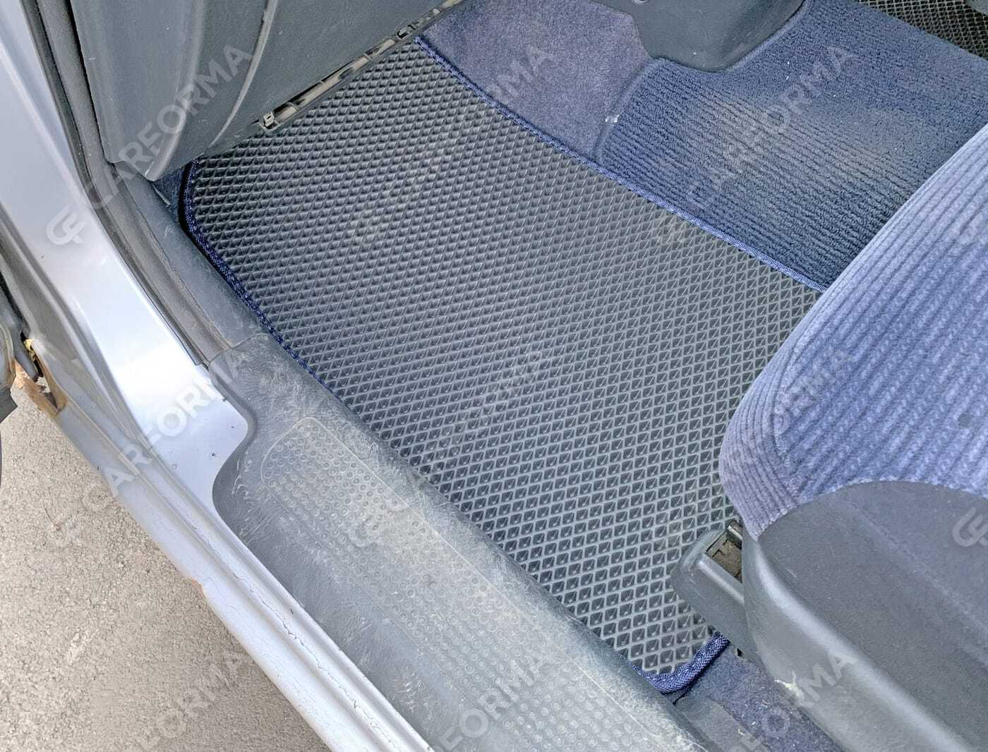 EVA коврики на Honda Stream I 4wd 2000&nbsp;-&nbsp;2006 в Хабаровске