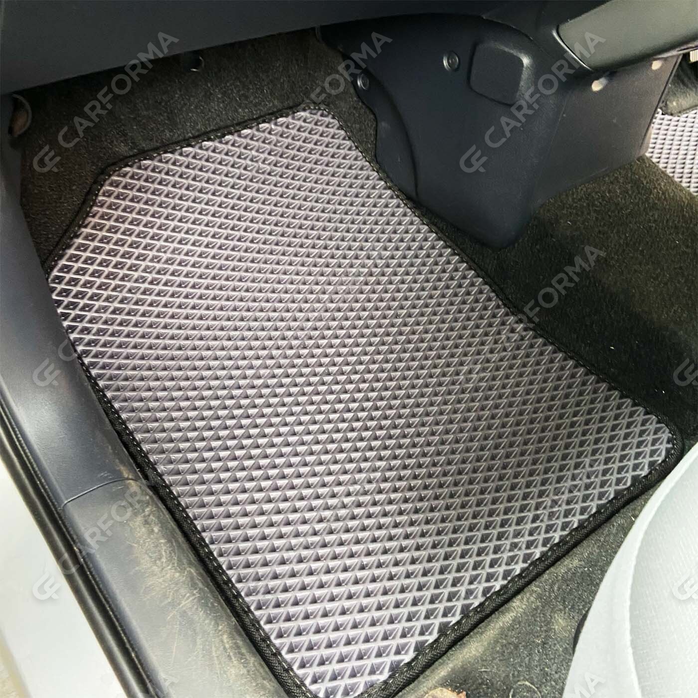 Коврики на Mitsubishi Colt 6 2002&nbsp;-&nbsp;2012 в Хабаровске