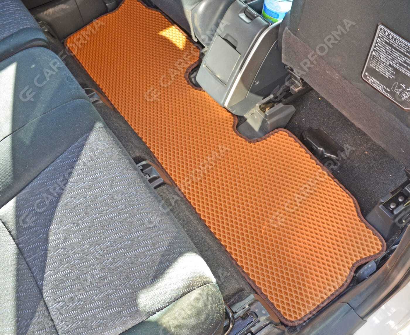 Коврики на Toyota Wish II 2009&nbsp;-&nbsp;2017 в Хабаровске