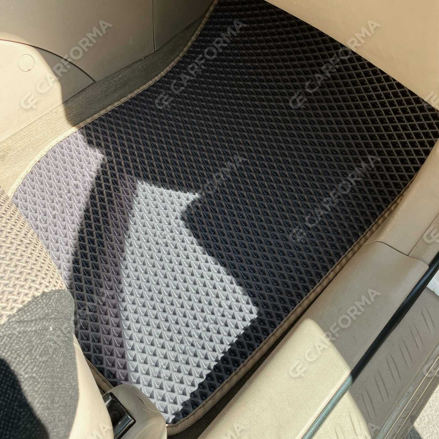 EVA коврики на KIA Carens II 2006&nbsp;-&nbsp;2012 в Хабаровске