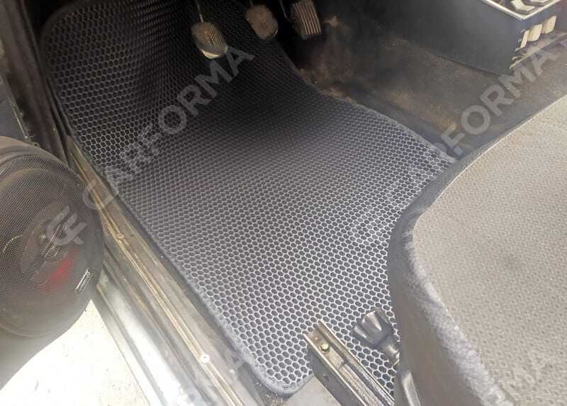 Коврики на Lada (ВАЗ) 2101, 2102, 2103, 2104, 2105, 2106, 2107 1970&nbsp;-&nbsp;2012 в Хабаровске