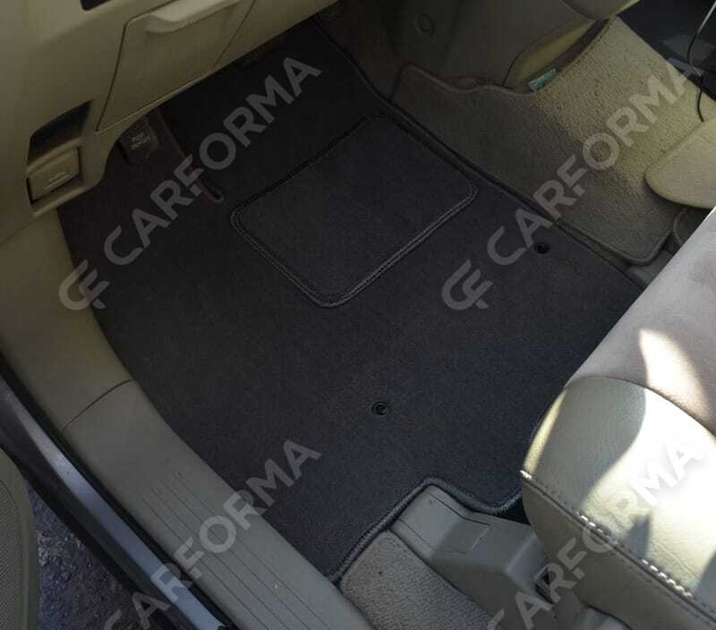 Коврики на Toyota Previa (XR30, XR40) 2000&nbsp;-&nbsp;2007 в Хабаровске