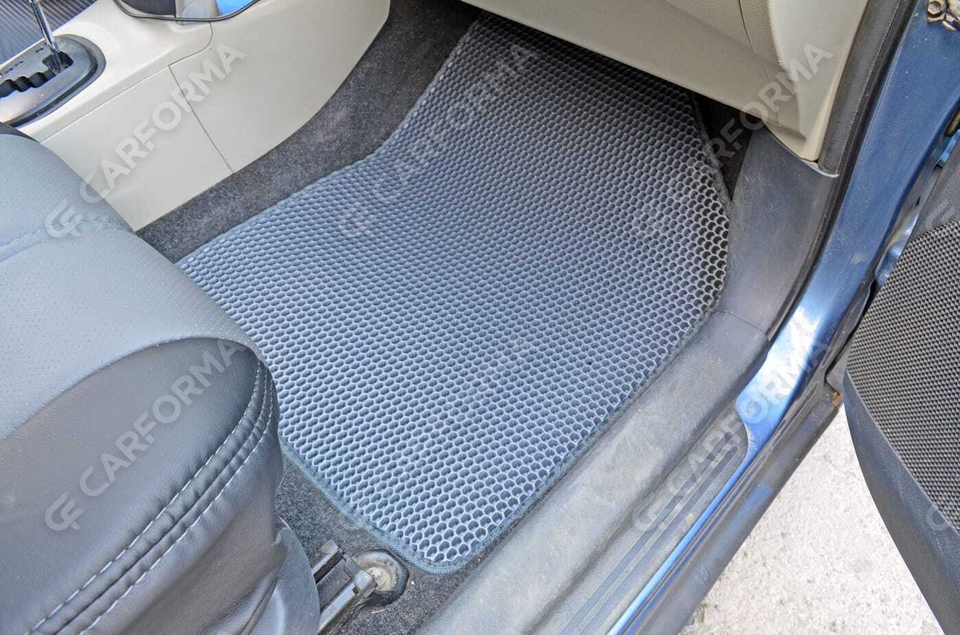 EVA коврики на Toyota Yaris II 2005&nbsp;-&nbsp;2011 в Хабаровске