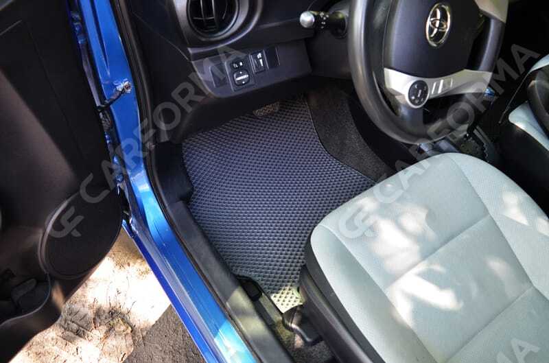 Коврики на Toyota Prius C 2011&nbsp;-&nbsp;2021 в Хабаровске
