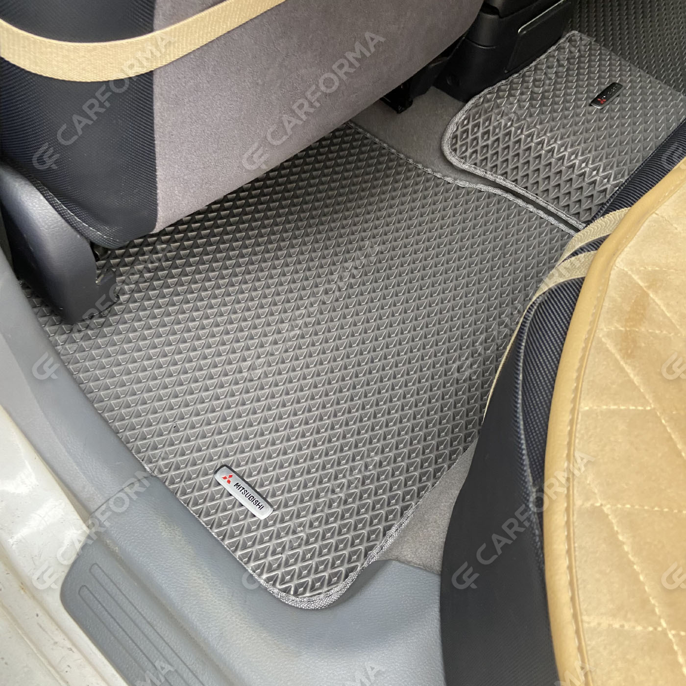 Коврики на Mitsubishi Airtrek 2001&nbsp;-&nbsp;2008 в Хабаровске