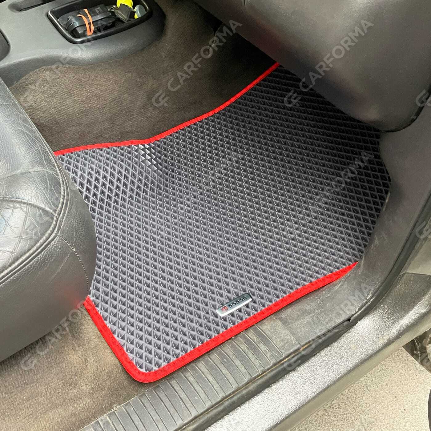 Коврики на Dodge Durango I 1997&nbsp;-&nbsp;2003 в Хабаровске