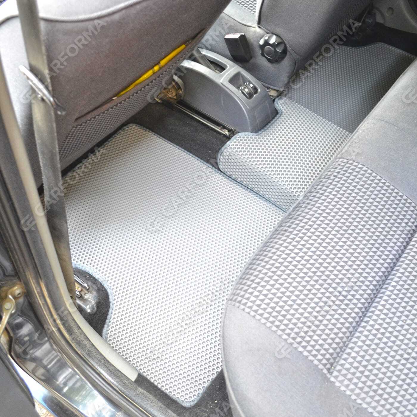 Ворсовые коврики на Renault Logan I 2004&nbsp;-&nbsp;2016 в Хабаровске