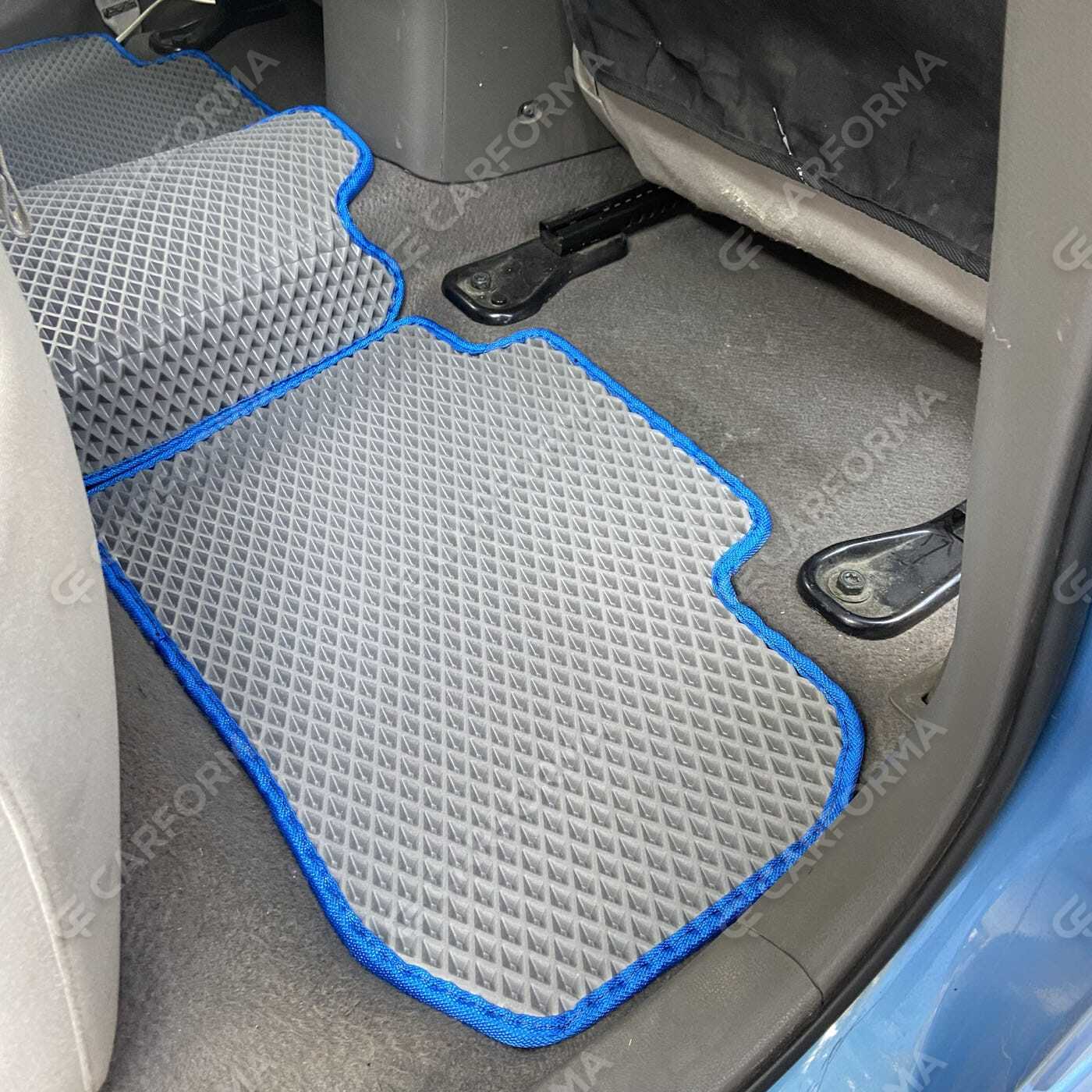 Коврики на Nissan Leaf (ZE0) 2009&nbsp;-&nbsp;2012 в Хабаровске