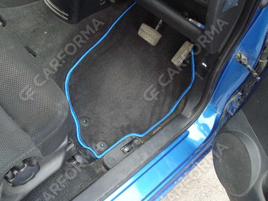 Коврики на Honda Mobilio Spike 2002&nbsp;-&nbsp;2008 в Хабаровске