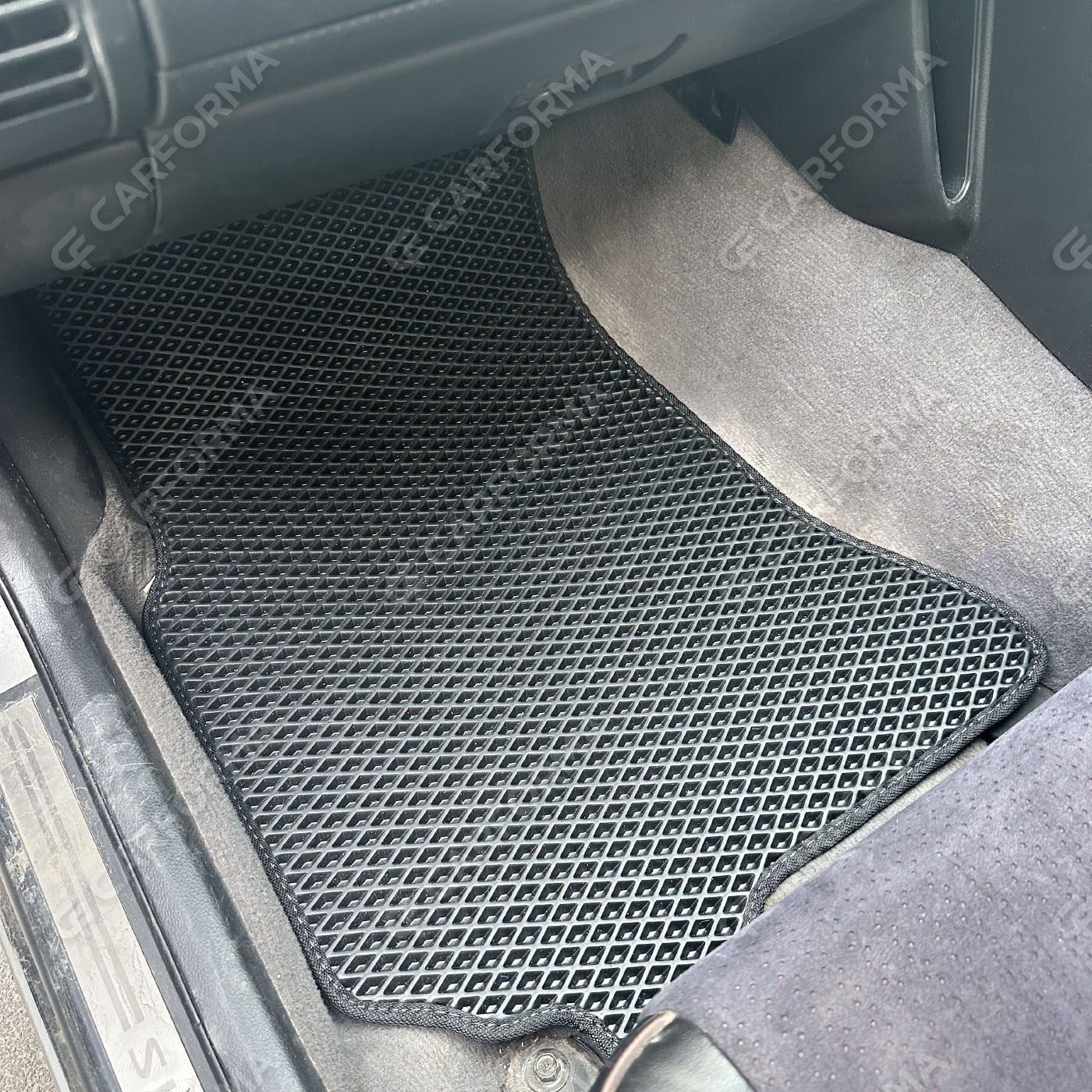 EVA коврики на Nissan Skyline (V35) 2001&nbsp;-&nbsp;2007 в Хабаровске