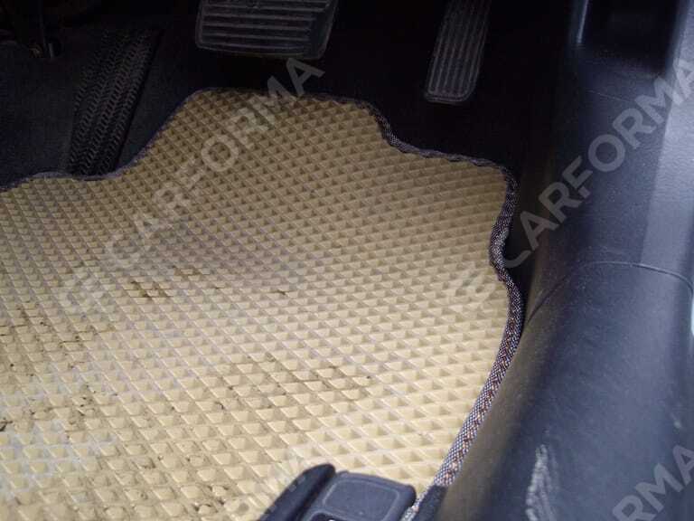 Ворсовые коврики на Honda Civic VII 5d 2000&nbsp;-&nbsp;2005 в Хабаровске