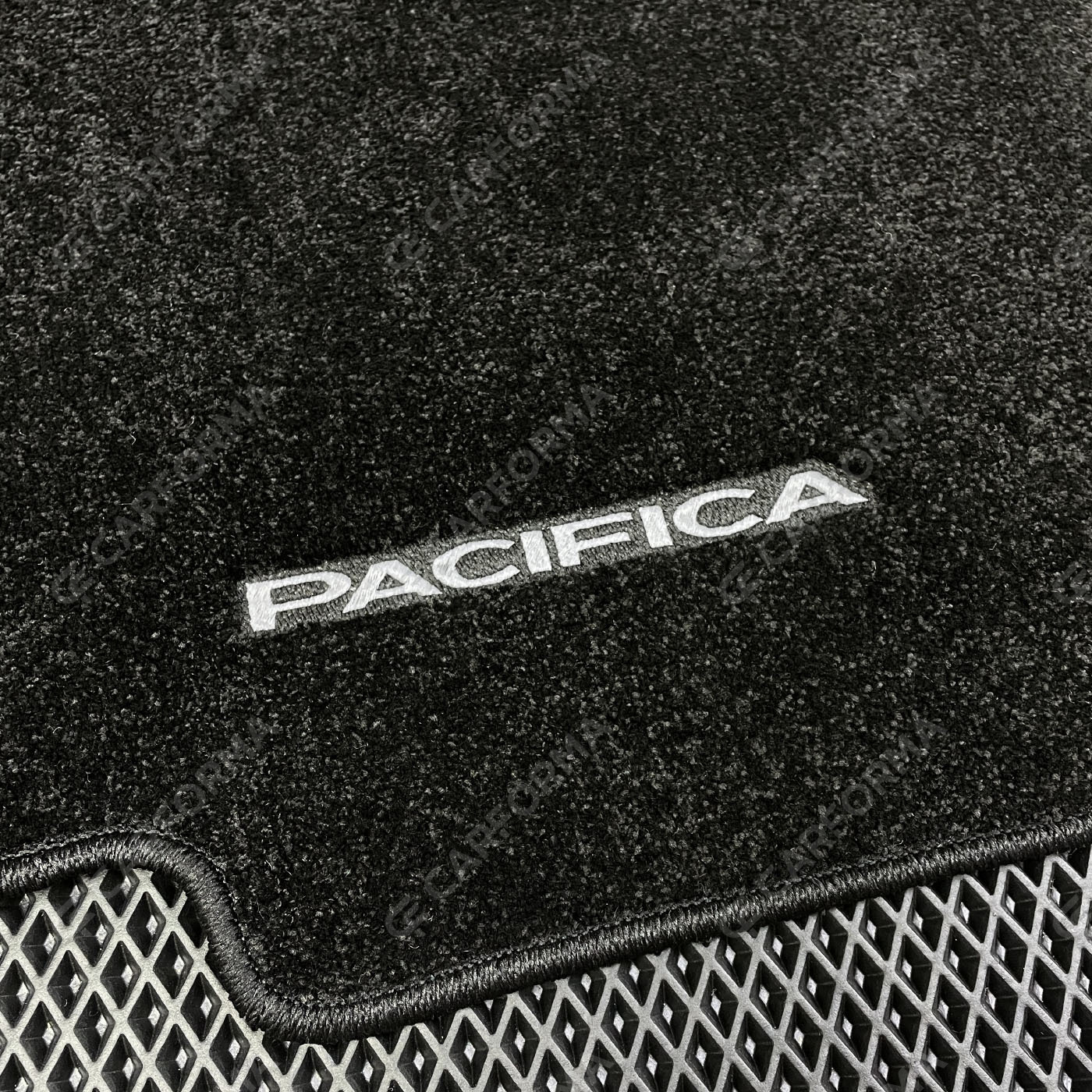 EVA коврики на Chrysler Pacifica I 2003&nbsp;-&nbsp;2008 в Хабаровске