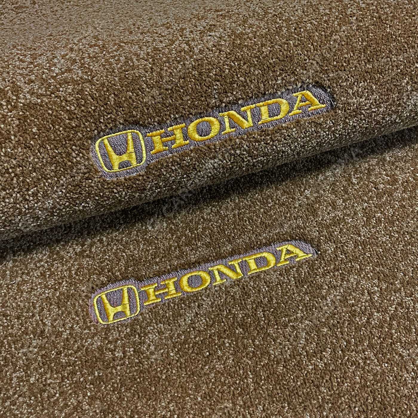 Коврики на Honda Shuttle II 2015&nbsp;-&nbsp;2022 в Хабаровске